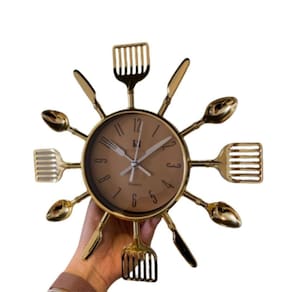 Relógio Parede Para Cozinha Formato Talheres Quartz Dourado
