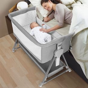 Berço de bebê Cowiewie Beside Sleeper com armazenamento e rodas
