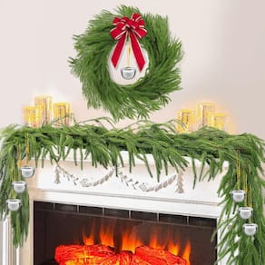 Guirlanda de Natal QAUYETM Norfolk Pine 183 cm com 24 sinos x2