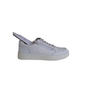 Tênis Casual Feminino Branco em Couro Marina Mello Conforto
