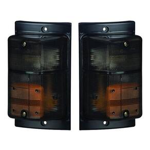Par Lanterna Pisca Seta Caminhao Scania 112 113 142 143 Fume
