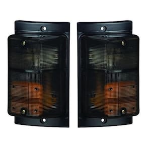 Par Lanterna Pisca Seta Caminhao Scania 112 113 142 143 Fume