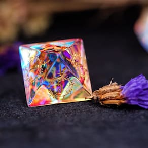Conjunto de dados DND Natural Crystal Sharp Edge para jogo de D&D
