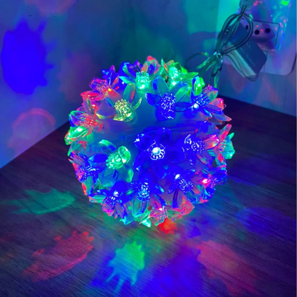 Globo com 50 Lâmpadas Pisca Pisca - LED Flor