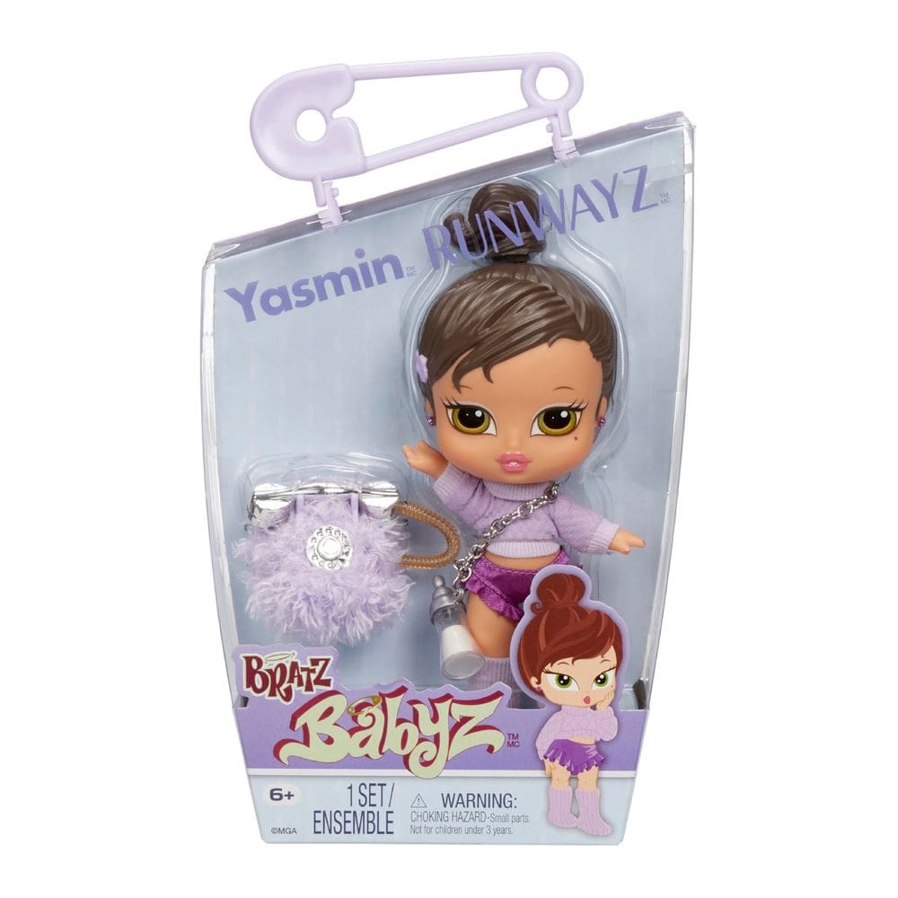 Boneca fashion Bratz Babyz Runwayz Yasmin com moda real