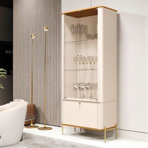 Cristaleira Tucupí Curva com Puxador e Pés em Metal Off White/Marrom/Dourado