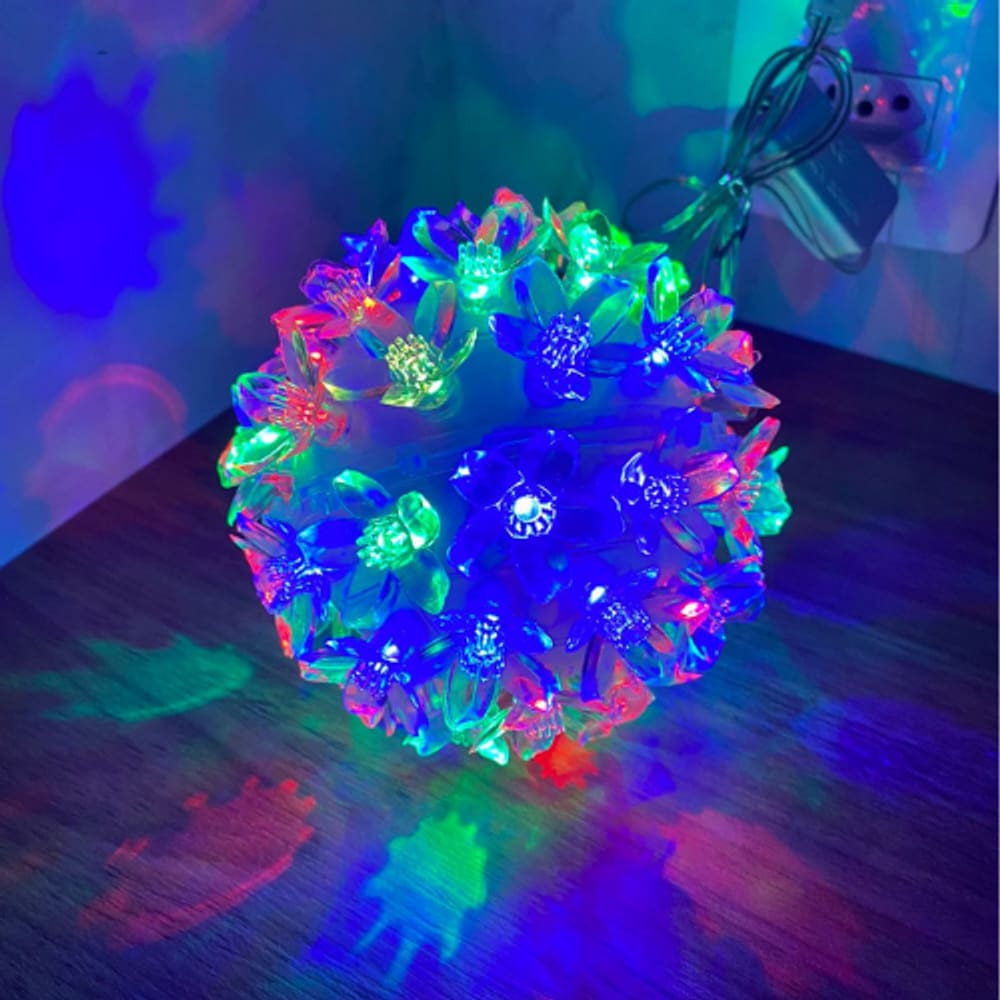 Globo com 50 Lâmpadas Pisca Pisca - LED Flor