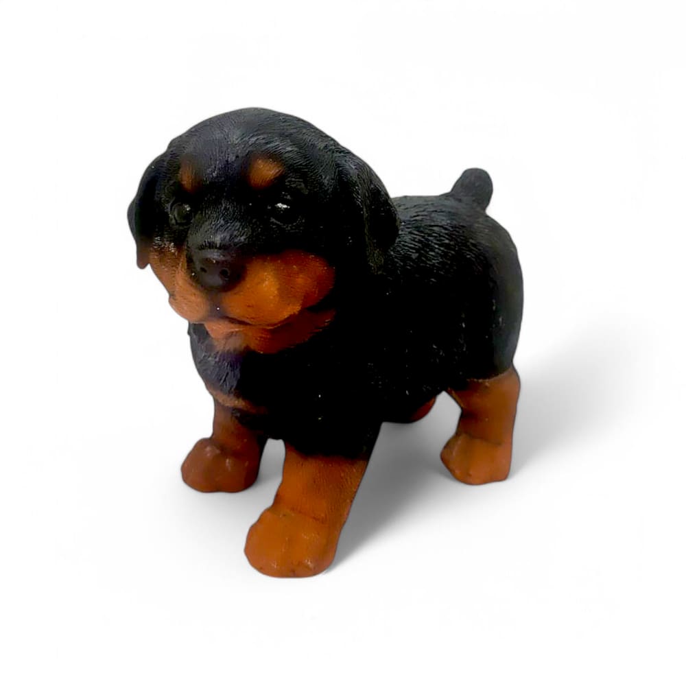 Estatueta Delicada Cachorrinho Rottweiler Detalhado 14 cm