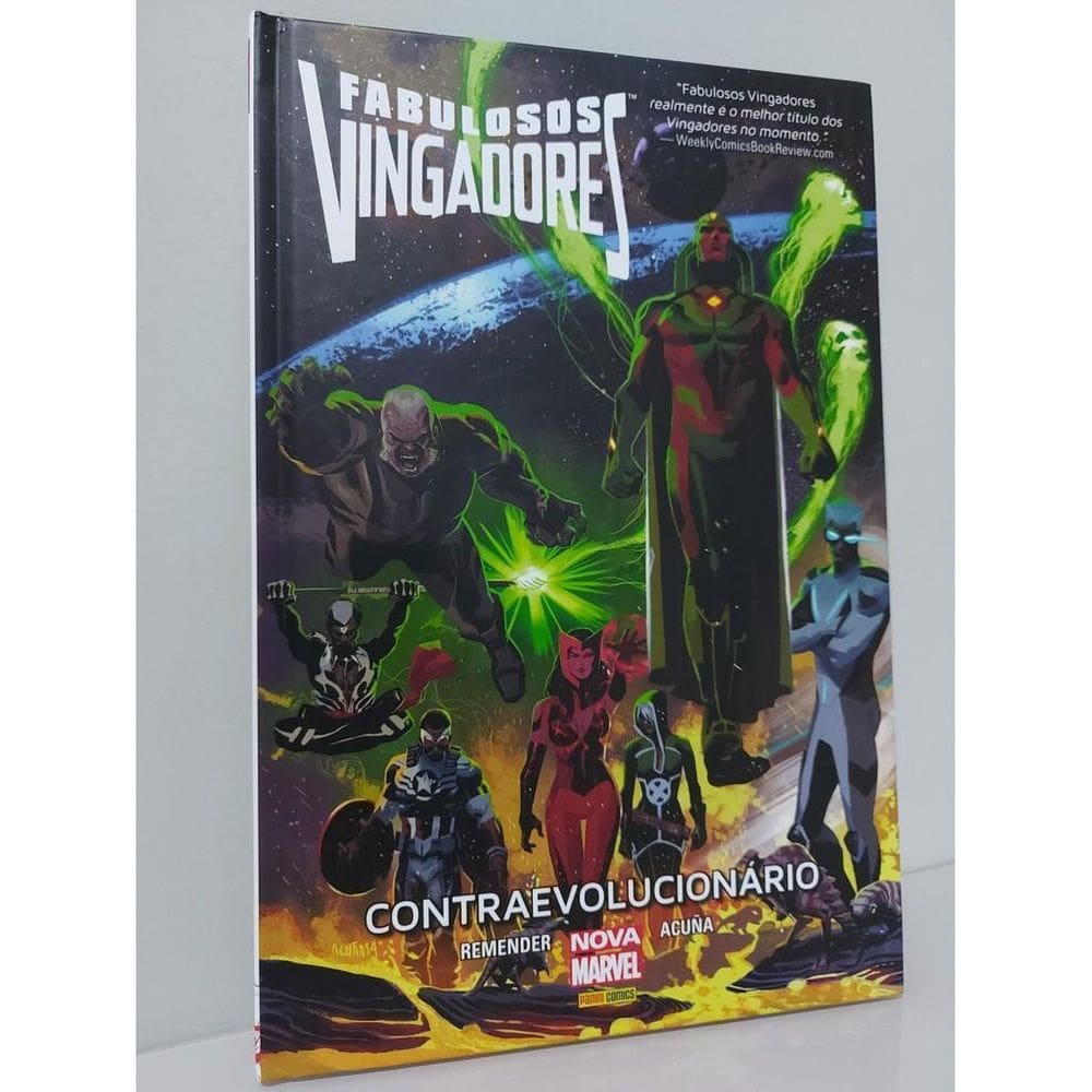 Livro Os Vingadores - 22 Capa Fortnite