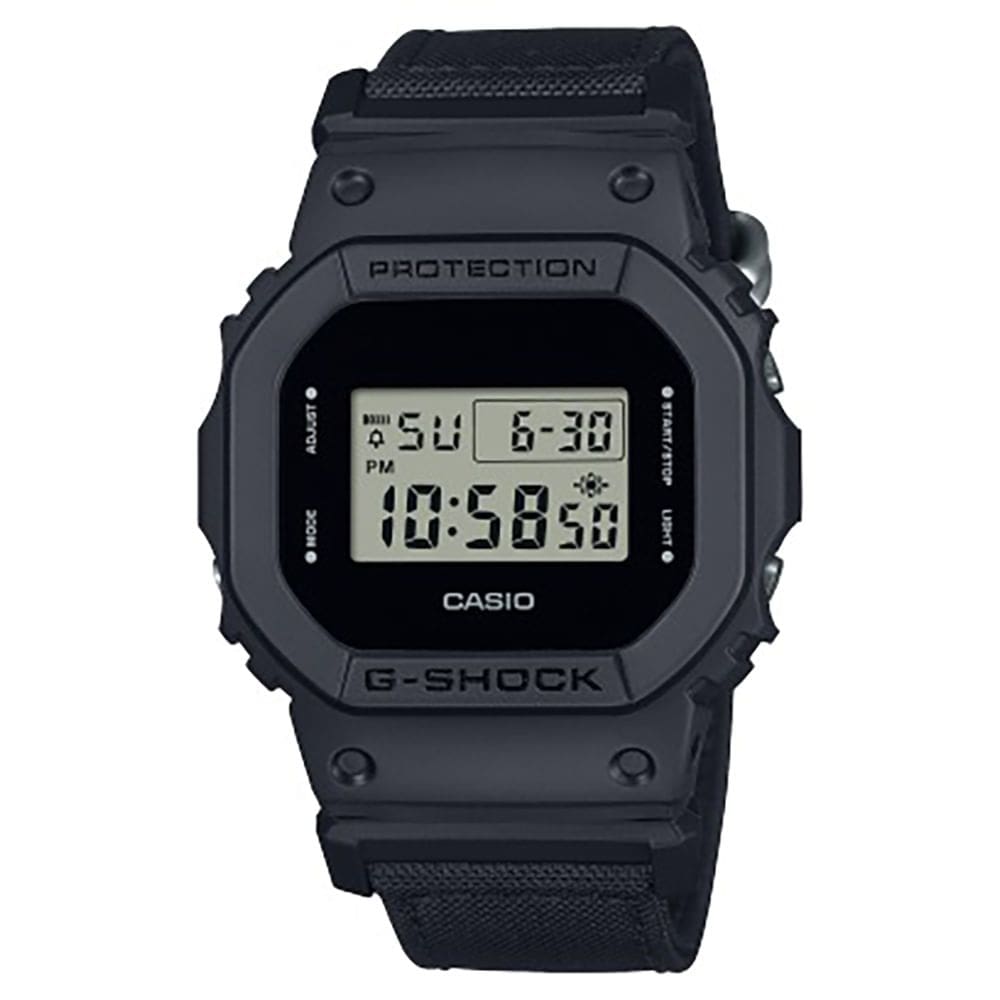 Relógio CASIO G-SHOCK preto masculino DW-5600BCE-1DR