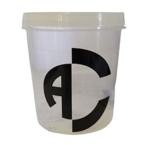 Copo Medidor Com Tampa Para Pneu Pretinho 500Ml Auto Crazy