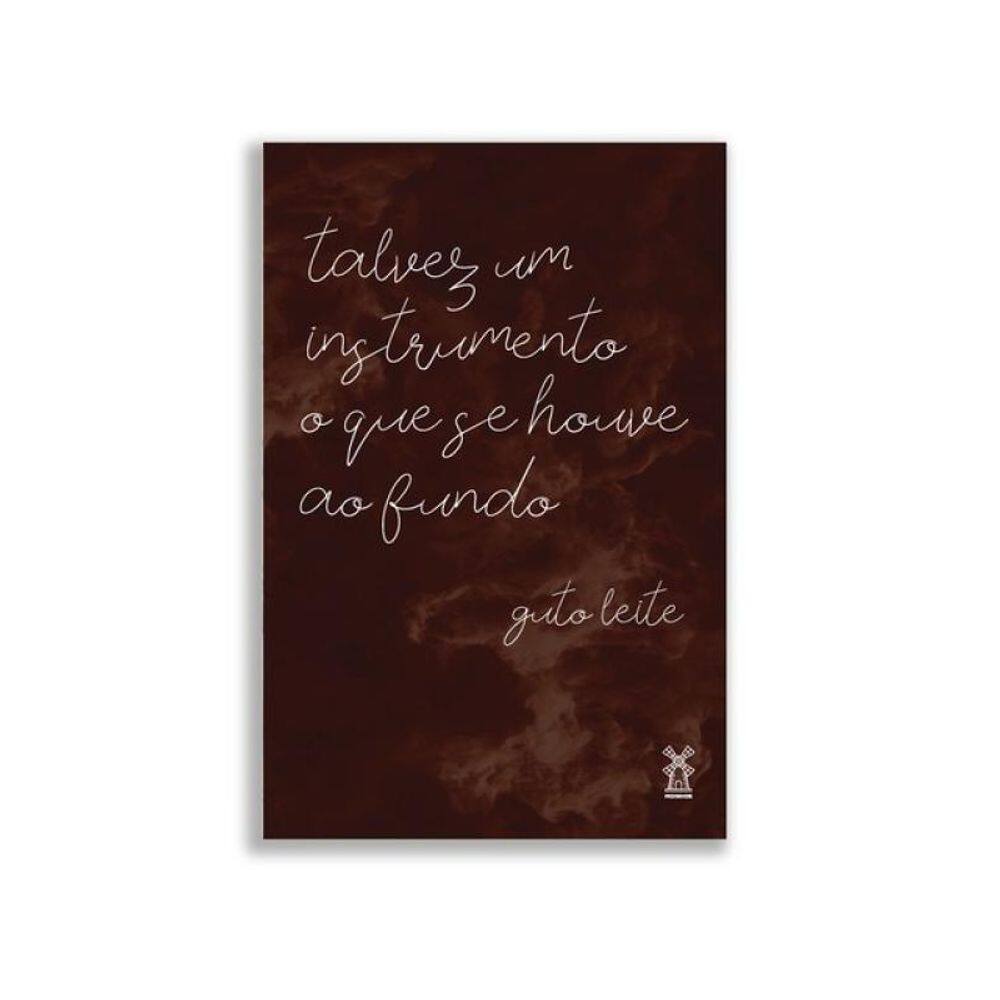 Talvez Um Instrumento O Que Se Houve Ao Fundo