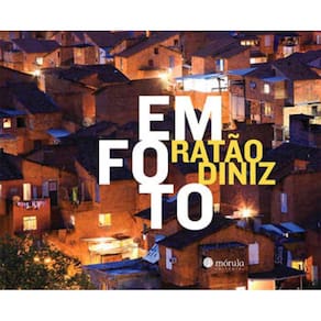Em Foto