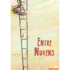 Entre Nuvens