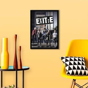 Quadro Exit K-Pop 24X18Cm - Com Vidro