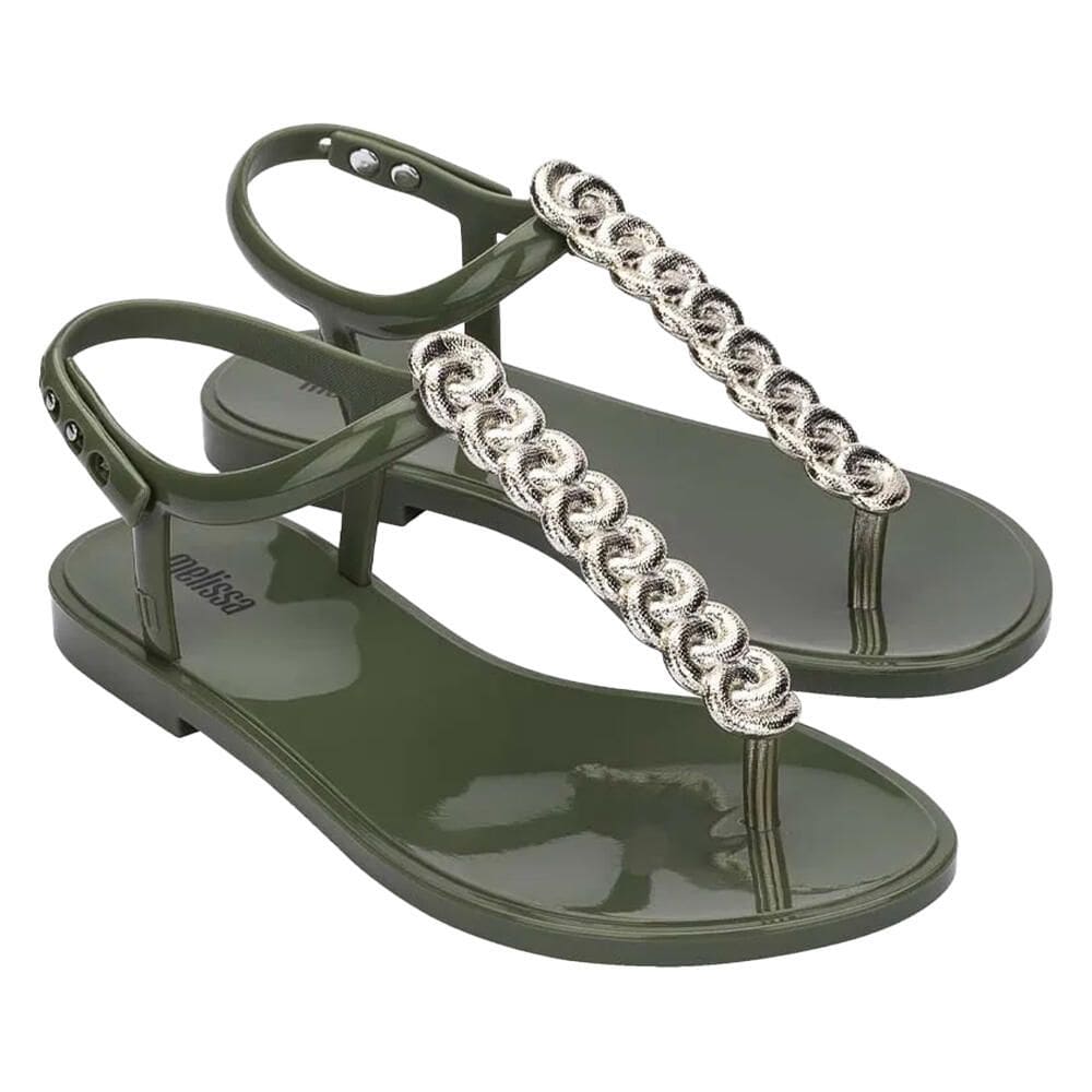 Melissa Strass 33823