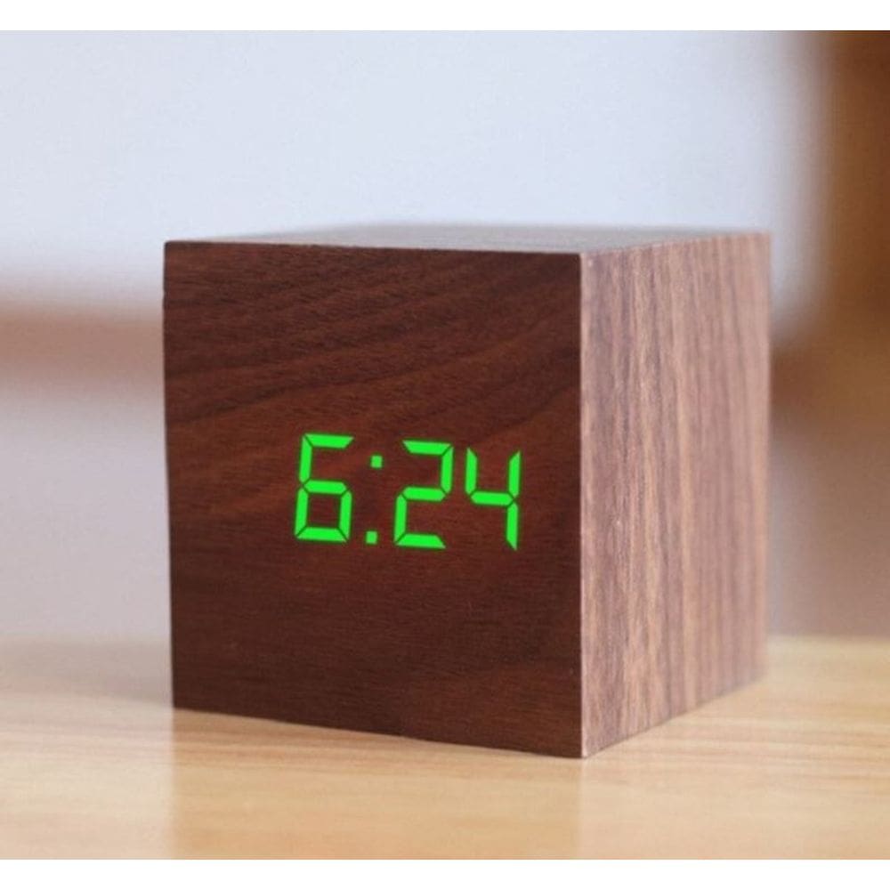 Relogio Despertador Digital Cubo Led Mesa Sound Control Cor:Marrom
