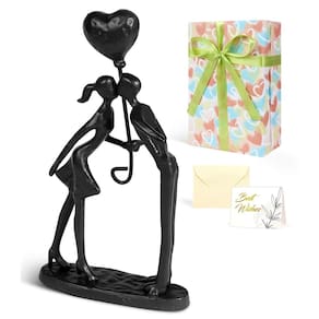 Escultura Kresecioo beijando casal, decoração em ferro fundido
