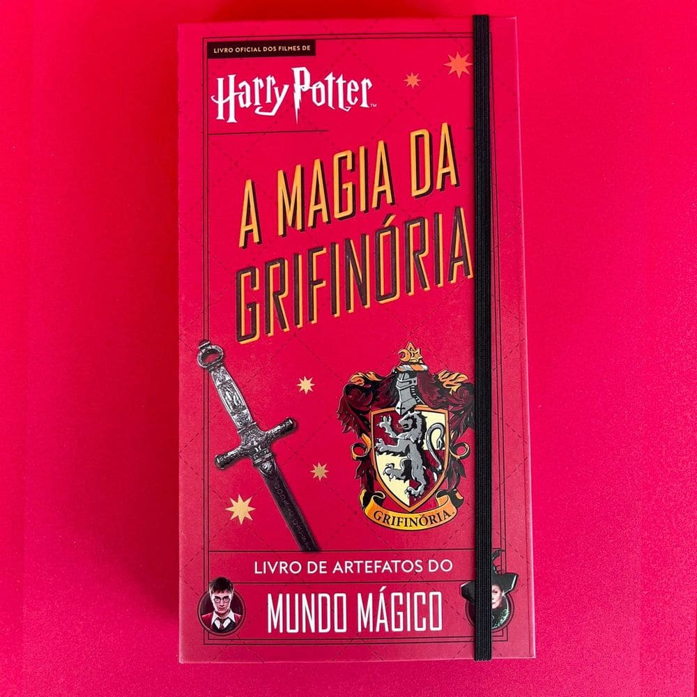 Harry Potter - a Magia Da Grifinoria + Brindes