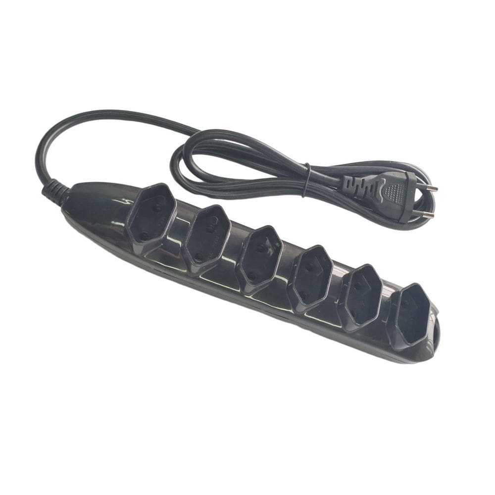 Extensão De 1,5 Metros 6 Tomadas - Bivolt - 250V 10 Amperes