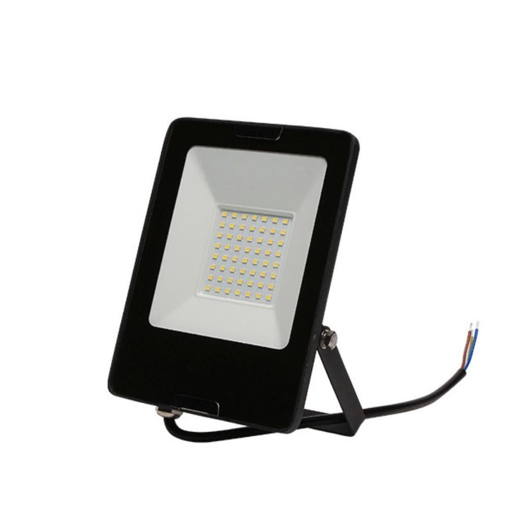 Refletor Taschibra Led Profissional 50W 6500K Preto Bivolt