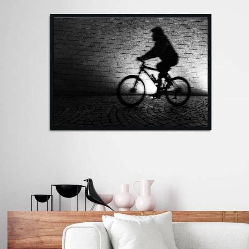 Quadro Fotografia Pessoa Pedalando 24X18Cm - Com Vidro