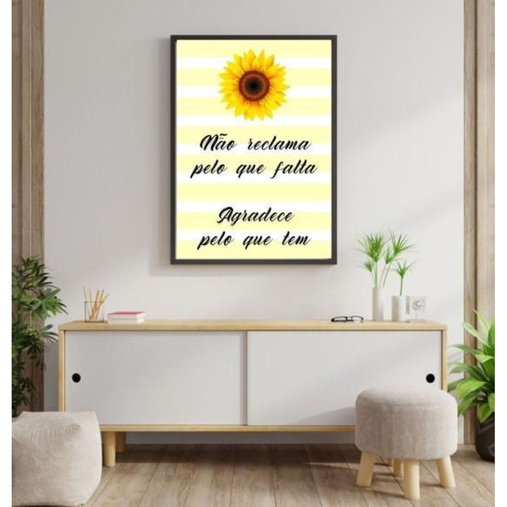 Quadro Não Reclama Pelo Que Falta Flor 45X34Cm Moldura Preta