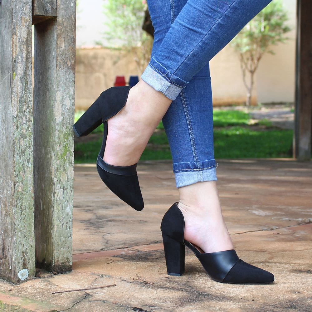 Scarpin Dravanna Salto Alto Bloco Chic Preto