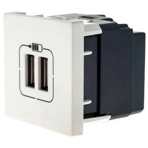 Tomada Usb Pial Plus+ Legrand Dupla 2400Ma Branca 615089Bc