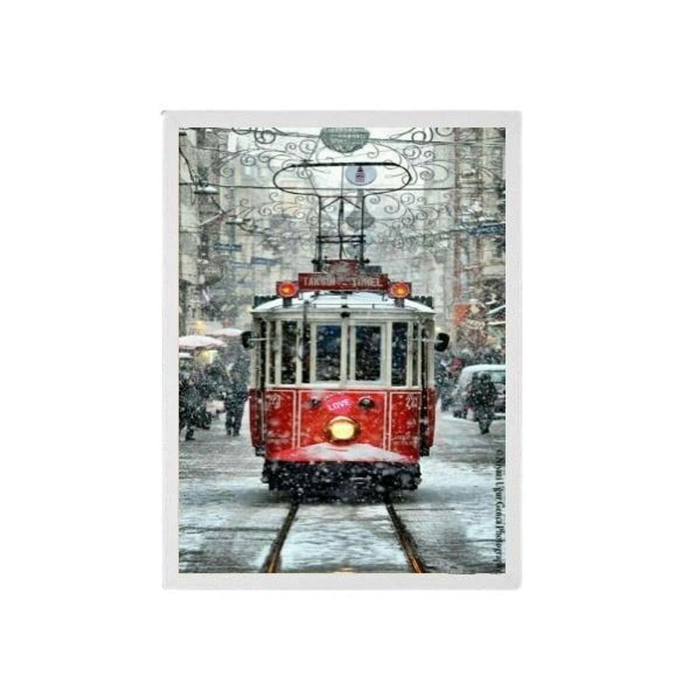 Quadro Fotografia Bonde Vermelho Neve Moldura Branca 24X18Cm
