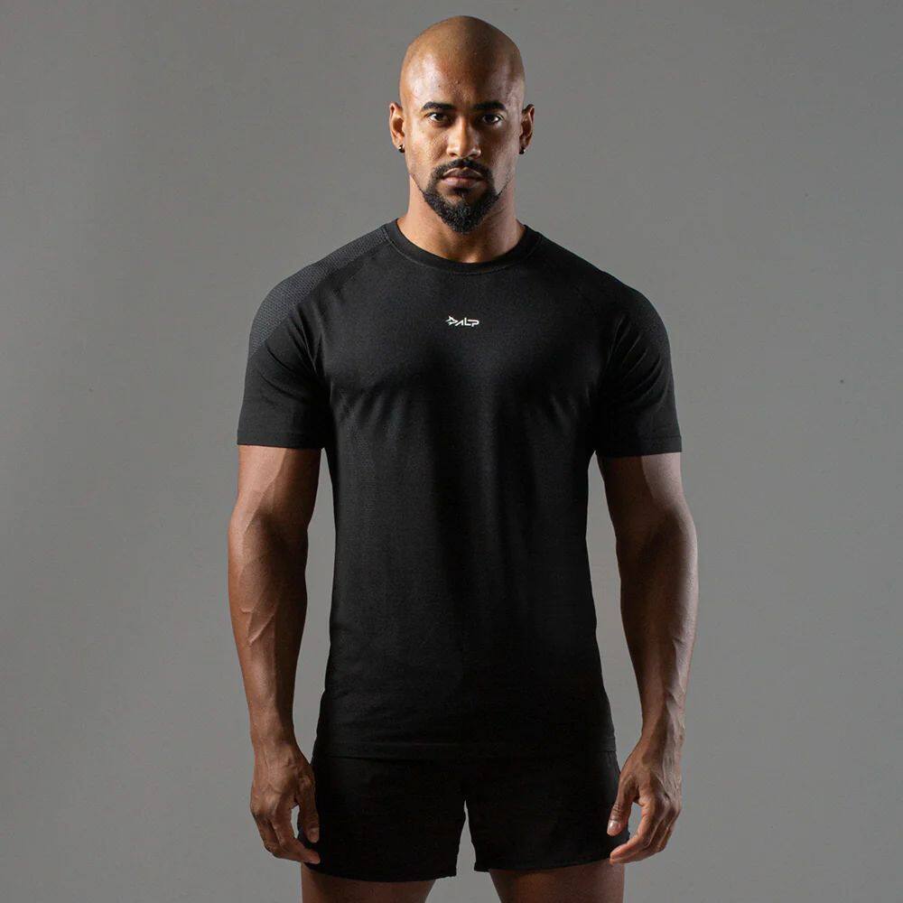 Camiseta Apex Dry New Tenacity Preto - Sem Costura - Alpha Co