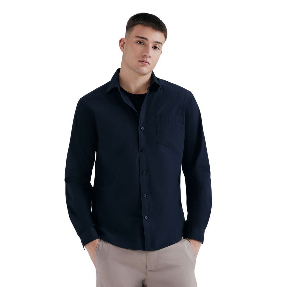 Camisa Hering Social Slim Mangas Longas cor Preta