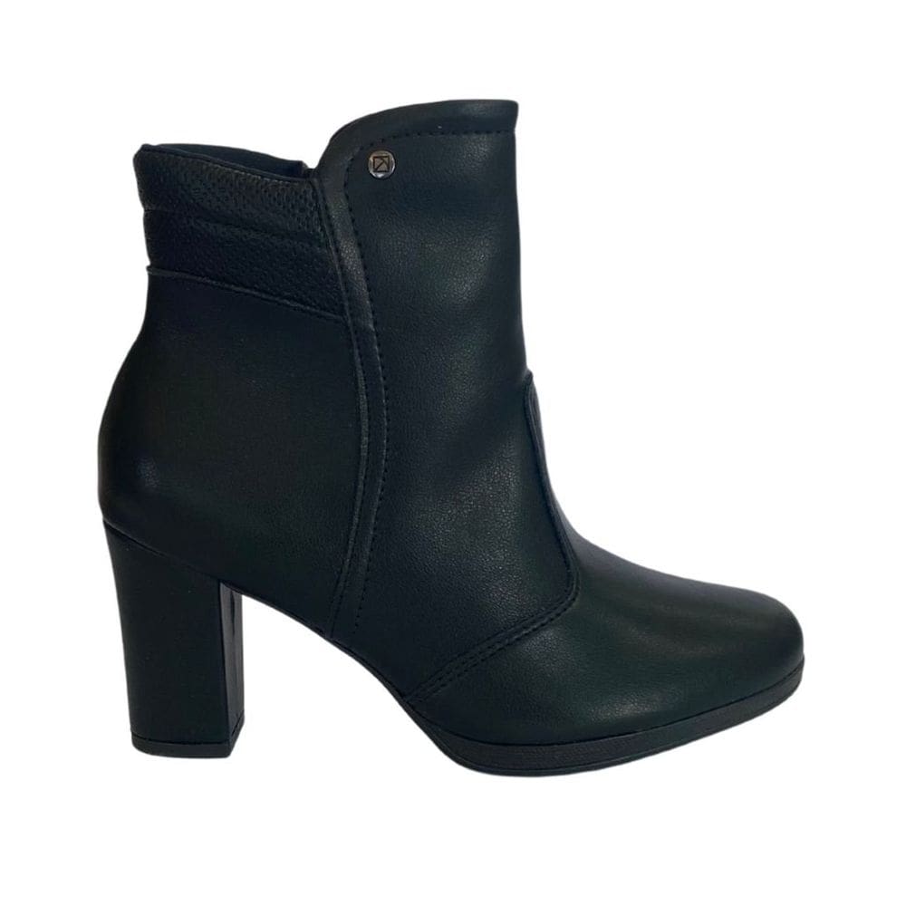 Bota Piccadilly 130239 Feminino Preto cano curto saltinho