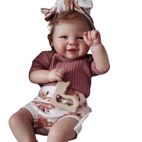 Bebê Reborn Menina Toda Em Silicone De Vinil Macio Artesanal Realista Cabelo Implantado Fio A Fio