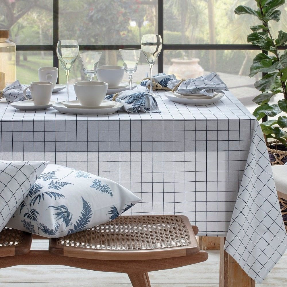 Toalha de Mesa Naturalle Limpeza Prática 1,80x2,80m Grid Marinho