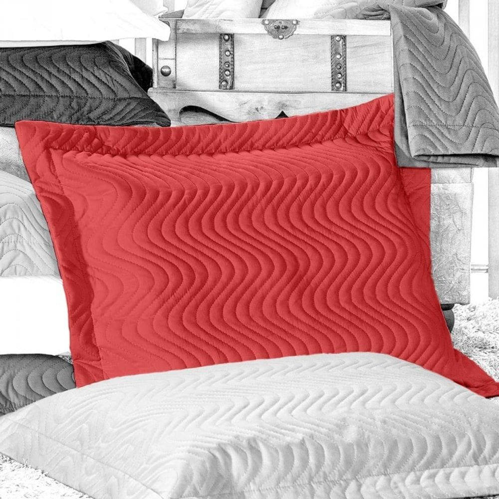 Porta Travesseiro Matelassado Vermelho