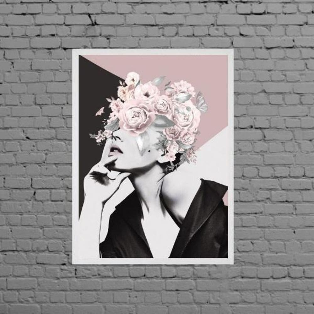Quadro Mulher Geométrico Com Flores Rosas 33X24Cm Com Vidro