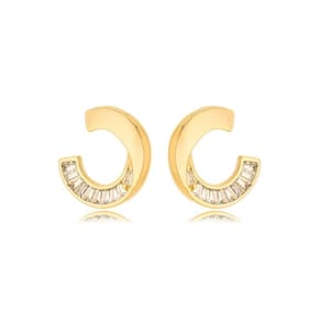 Brinco Meio Circulo Cravejado Banhado A Ouro 18k