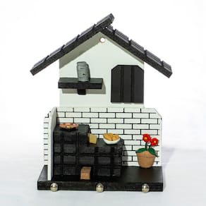 Porta Chaves de Madeira Casinha Mineira Decoração P Branco
