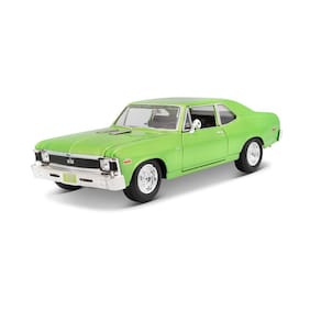 Veículo fundido sob pressão Maisto 1970 Chevrolet Nova SS escala 1:24