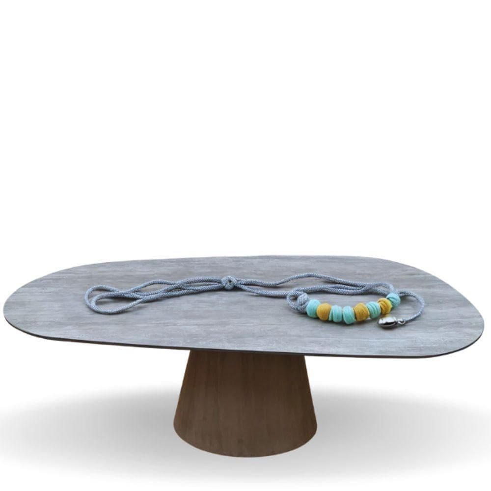 Mesa Oval Organica Em Cimento 244x137cm