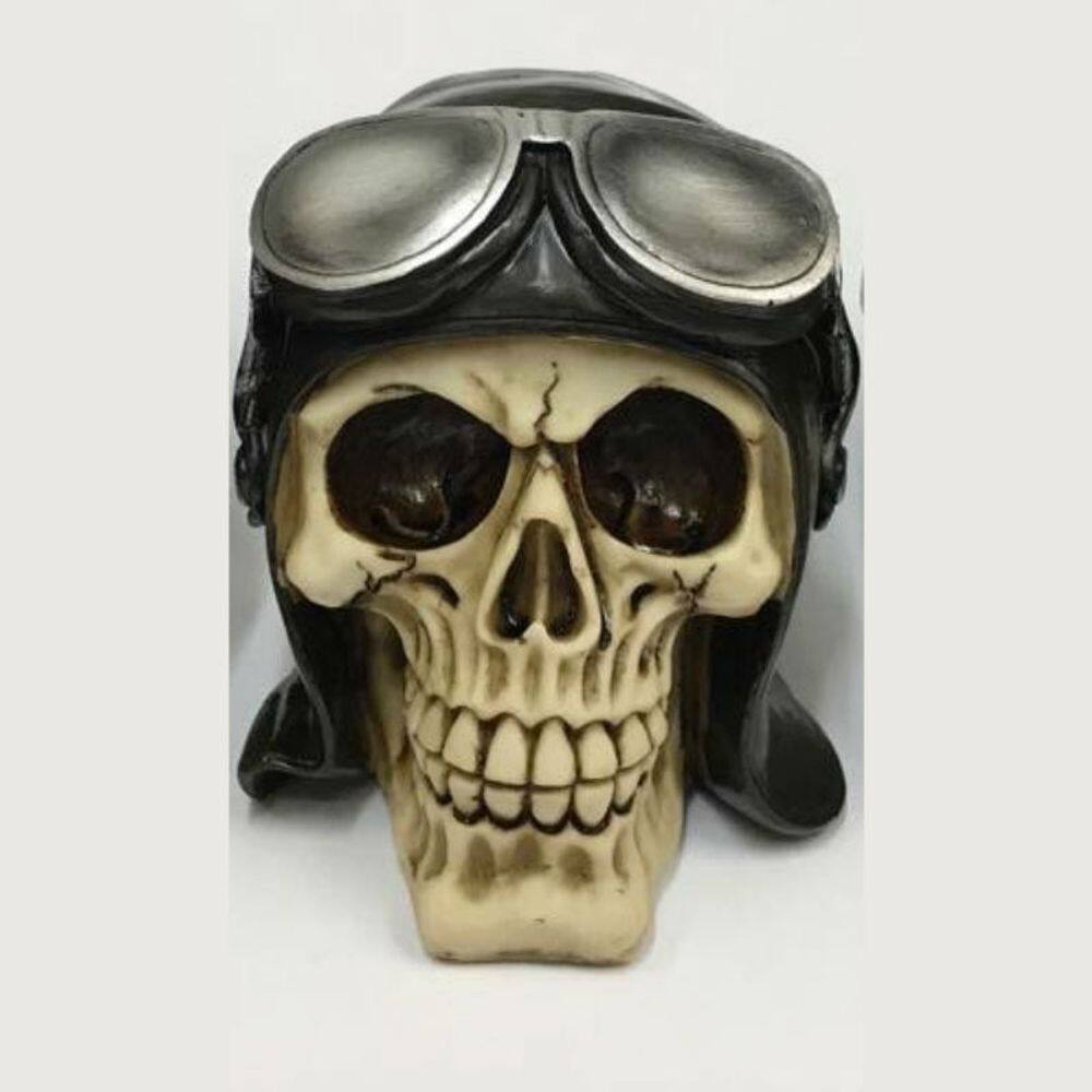 Caveira Decorativa Em Resina Tropa Capacete18X15 CM B170154