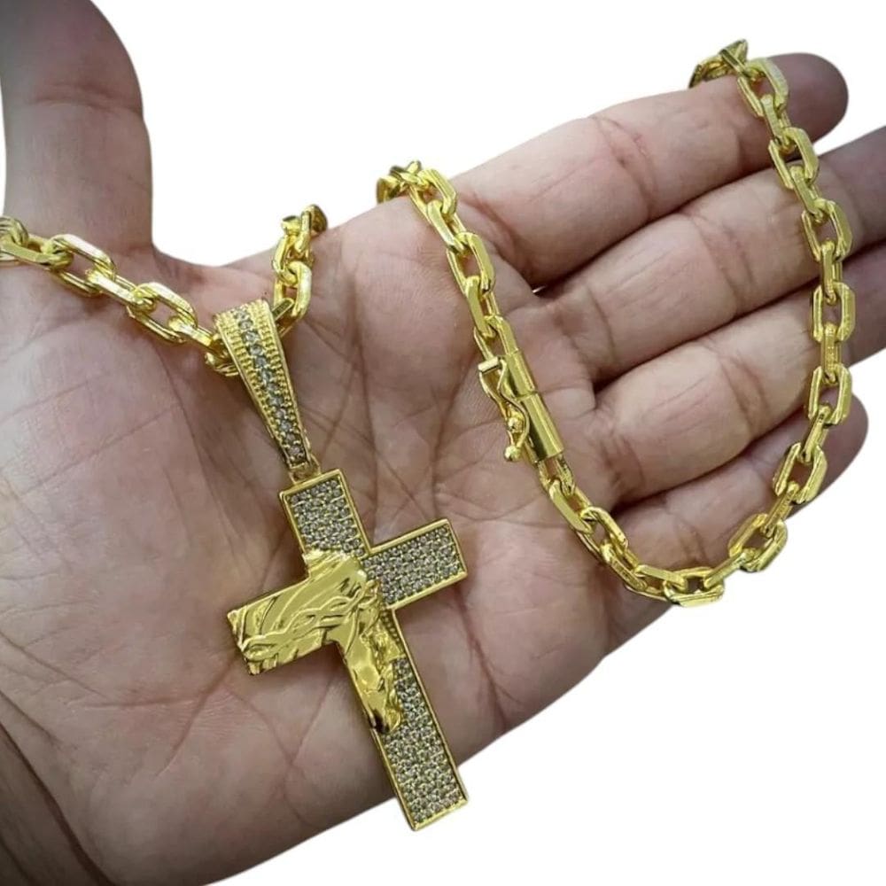 Cordão 6Mm Cadeado + Pingente Cruz Face - Banhado A Ouro