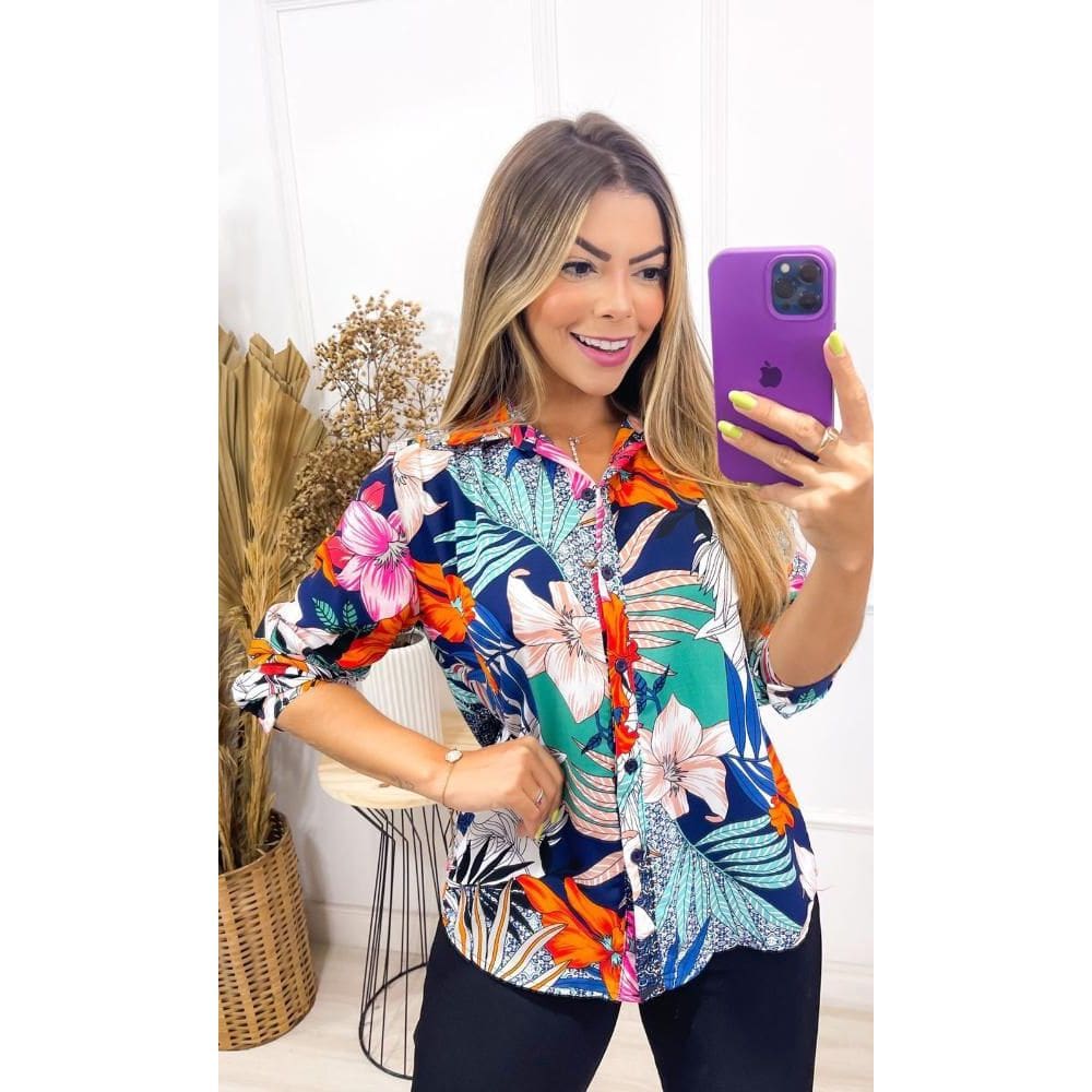 Blusa Crepe Manga Longa Detalhe Floral [F081]