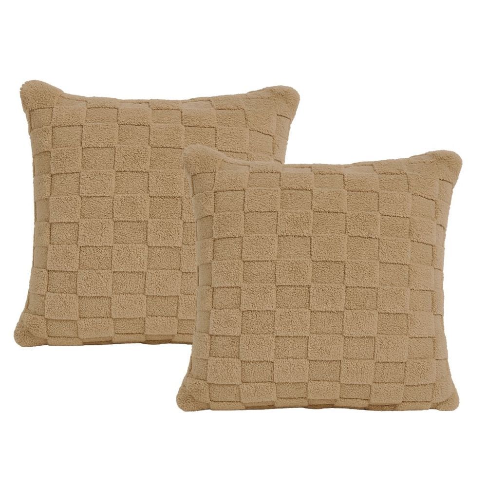 Jogo 2 Almofadas Decorativa Cheia Winter Felpudo Marrom Com Enchimento 42x42cm - Jolitex