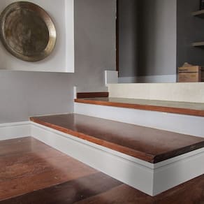 Rodapé de MDF Frisado de 10cm x 2,40m Rende 2,4 Metros Moldufama 1002 Branco