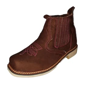 Botina Feminina Couro Nobuck Bordada Bico Quadrado Costura Manual Elastico Lateral Vaquejada