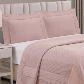 Cobre Leito King Majestic Bordado Inglês Micropercal 300 Fios Toque De Algodão 3 Peças - Malva