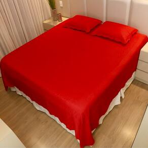 Colcha CobreLeito Casal Poliester Matelado Liso 3pc Vermelha