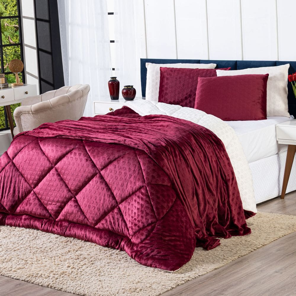 Kit Coberdrom Encanto Manta Dupla Face KING com Fronhas 03 Peças - Mantinha Plush Fleece Corações em Alto Relevo